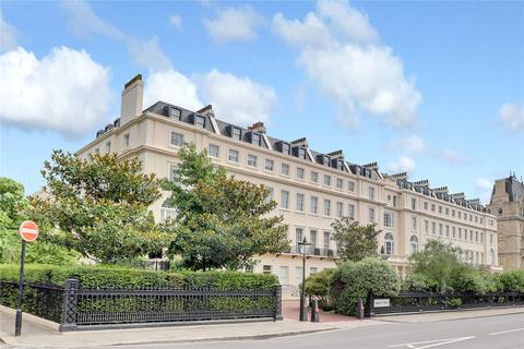 4 bedroom flat for sale, Cambridge Terrace, Regent's Park, London