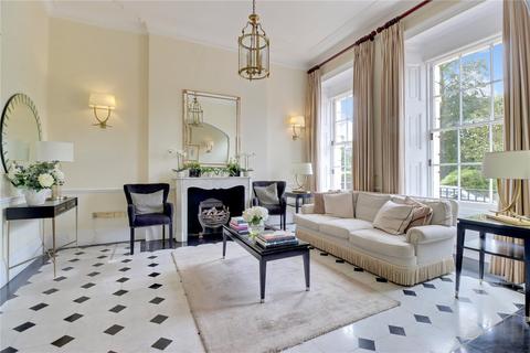 4 bedroom flat for sale, Cambridge Terrace, Regent's Park, London