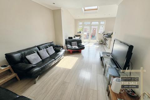 9 Eldon Avenue, Hounslow, TW5 0LX