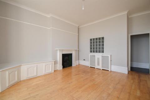 2 bedroom flat for sale, Marina, St. Leonards-On-Sea