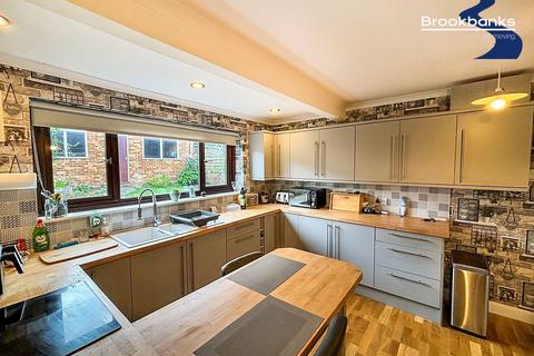 21 Forge Lane, Horton Kirby, Dartford, DA4 9DR