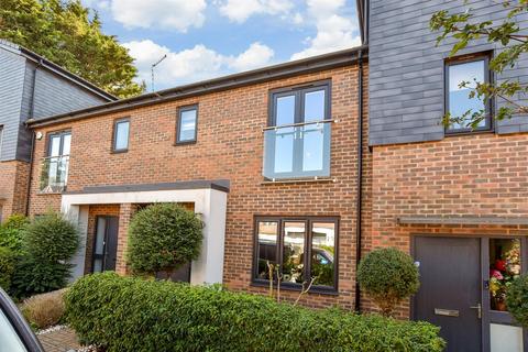 3 bedroom terraced house for sale, Pavilion View, Ashford, Kent