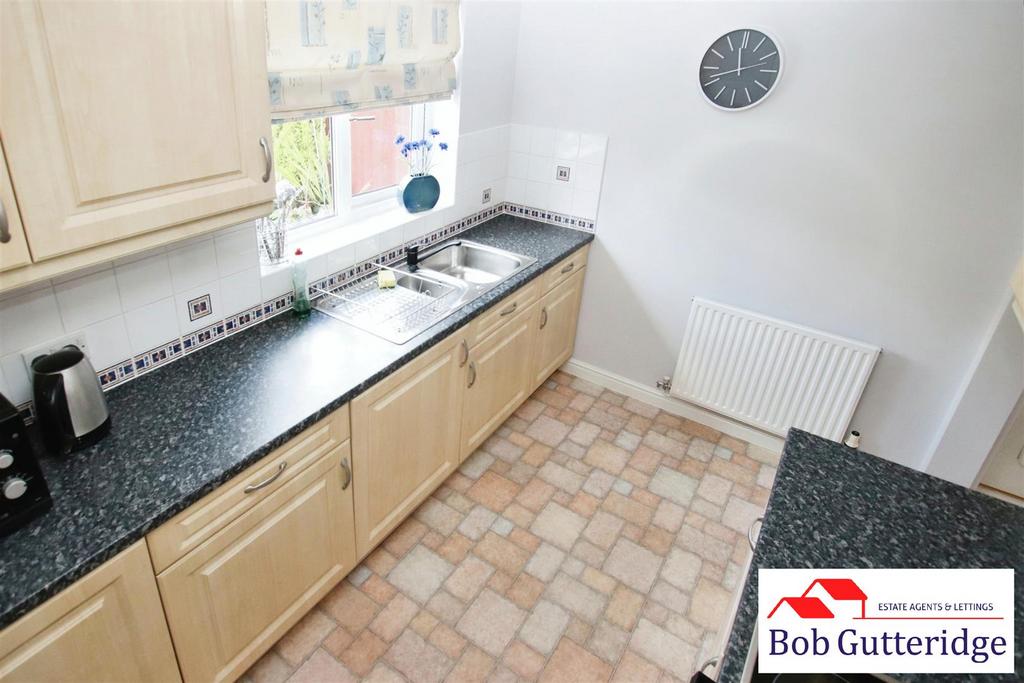 Fitted kitchen