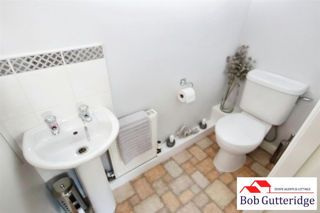Groundfloor wc