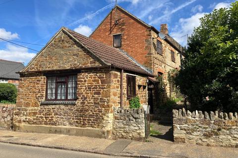 2 bedroom semi-detached house for sale, High Street, Ringstead