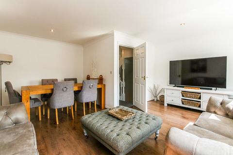 38 Forest Gate, Palmersville, Newcastle Upon Tyne, NE12 9EF