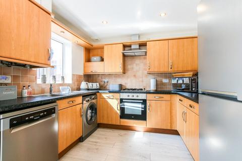 38 Forest Gate, Palmersville, Newcastle Upon Tyne, NE12 9EF