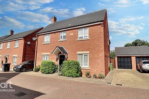 4 bedroom detached house for sale, Juno Way, Peterborough