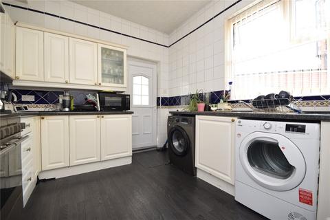 3 bedroom semi-detached house for sale, Armley Grange Drive, Leeds