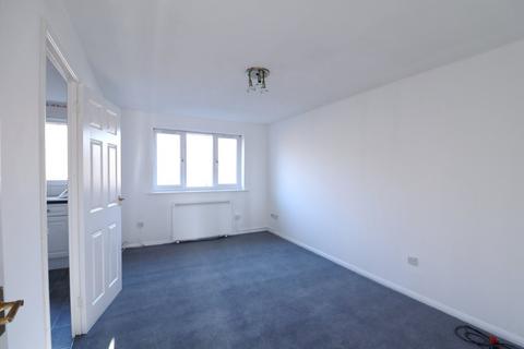 1 bedroom flat for sale, Stirling Close, Rainham RM13