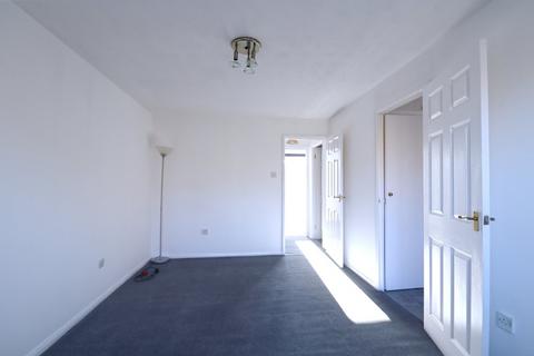 1 bedroom flat for sale, Stirling Close, Rainham RM13