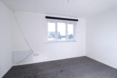 1 bedroom flat for sale, Stirling Close, Rainham RM13