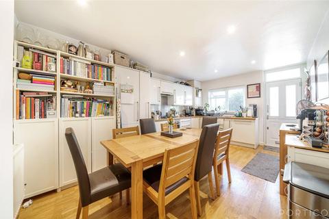 2 bedroom terraced house for sale, Bartholomew Close, London