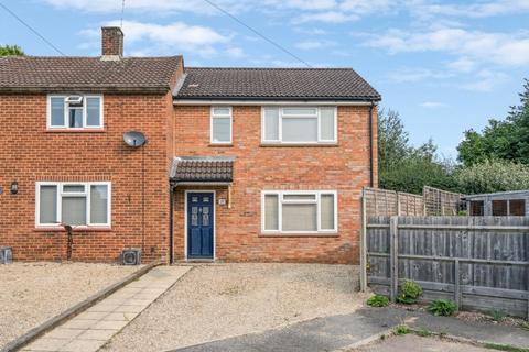 2 bedroom semi-detached house for sale, Upper Riding, Beaconsfield, HP9