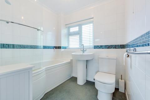 2 bedroom flat for sale, Berkely Drive, Chelmer Village