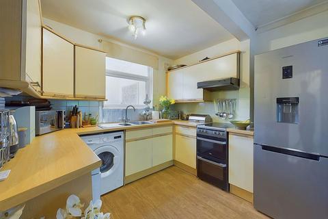 3 bedroom end of terrace house for sale, Stanmer Park Road, Brighton, BN1 7JJ