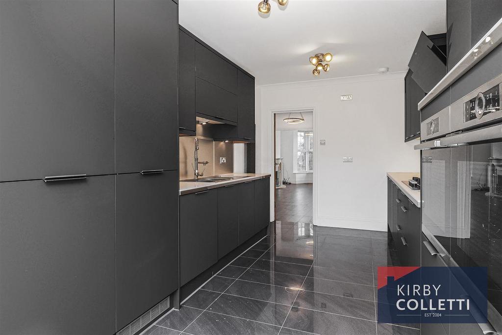 Re fitted kitchen