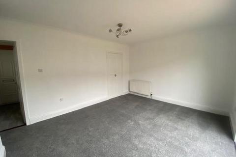 2 bedroom terraced house to rent, Craigie Drive, Craigiebank, Dundee, DD4