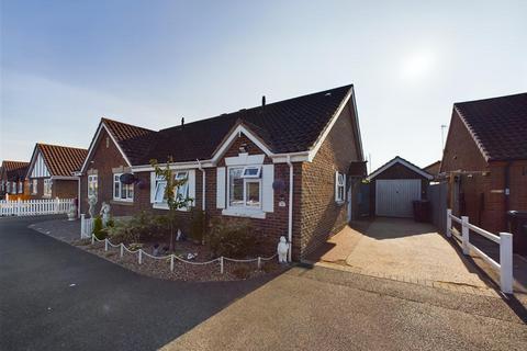 2 bedroom semi-detached bungalow for sale, Hawthorn Drive, Mablethorpe LN12