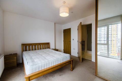 2 bedroom flat to rent, City Peninsula, Greenwich, London, SE10