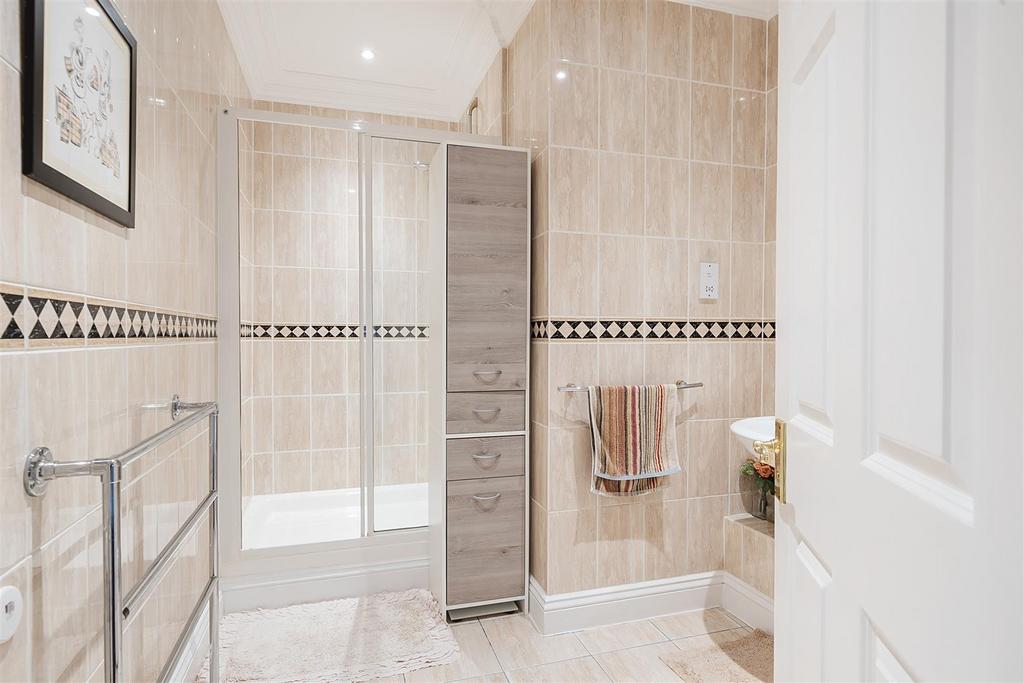 Ensuite Shower Room