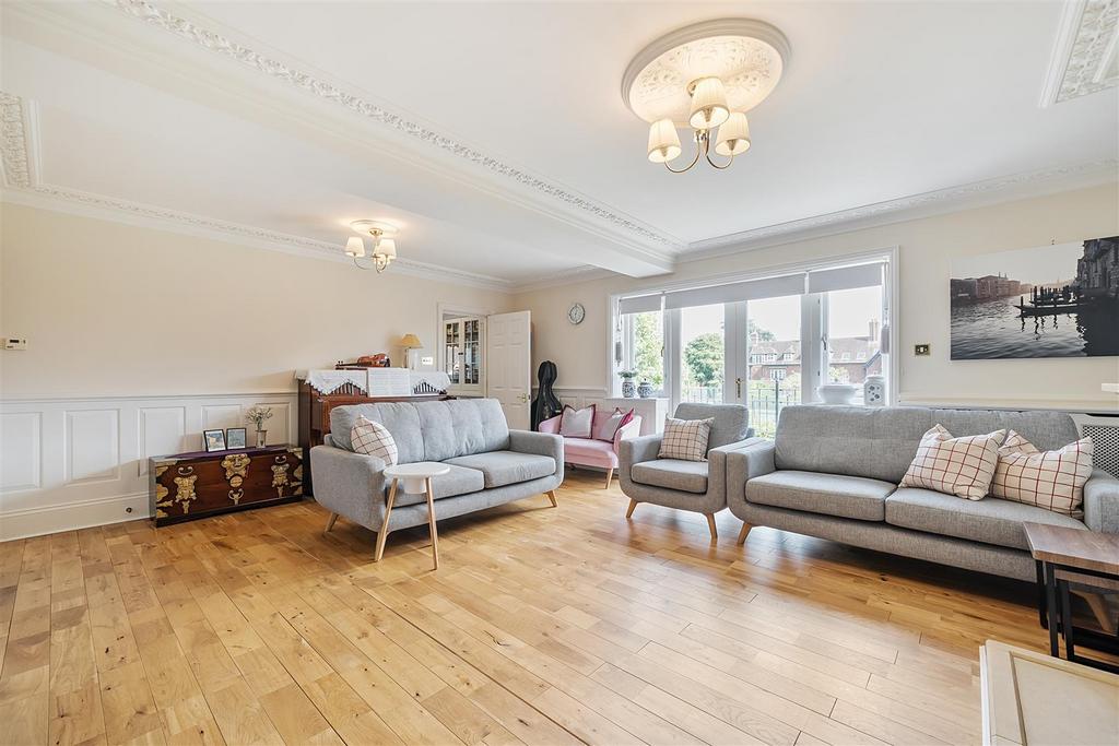 Drawing Room