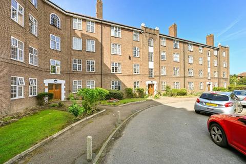 1 bedroom flat for sale, Birkenhead Avenue, Kingston, Kingston upon Thames, KT2