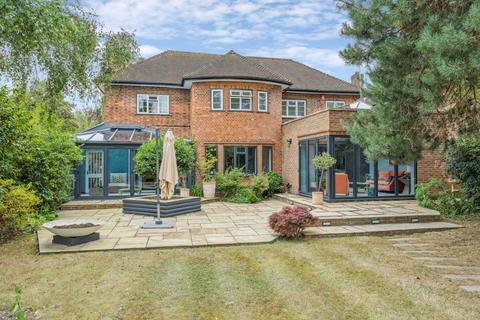 Abbots Mead Crown Lane, Farnham Royal, Slough, SL2 3SF