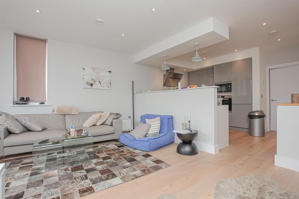 Flat 3 Hawthorne House (7).jpg
