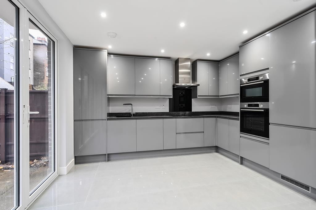 Kitchen/Dining Area