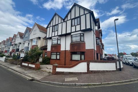 2 bedroom flat for sale, Norman Road, Paignton