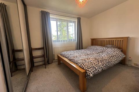 1 bedroom flat for sale, Astra Court, Watford WD18