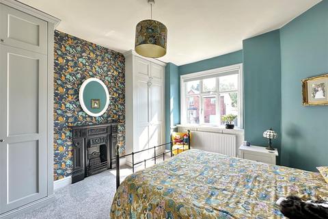 143 Buxton Road, Disley, Stockport, SK12 2HF