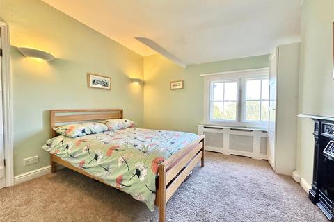 143 Buxton Road, Disley, Stockport, SK12 2HF