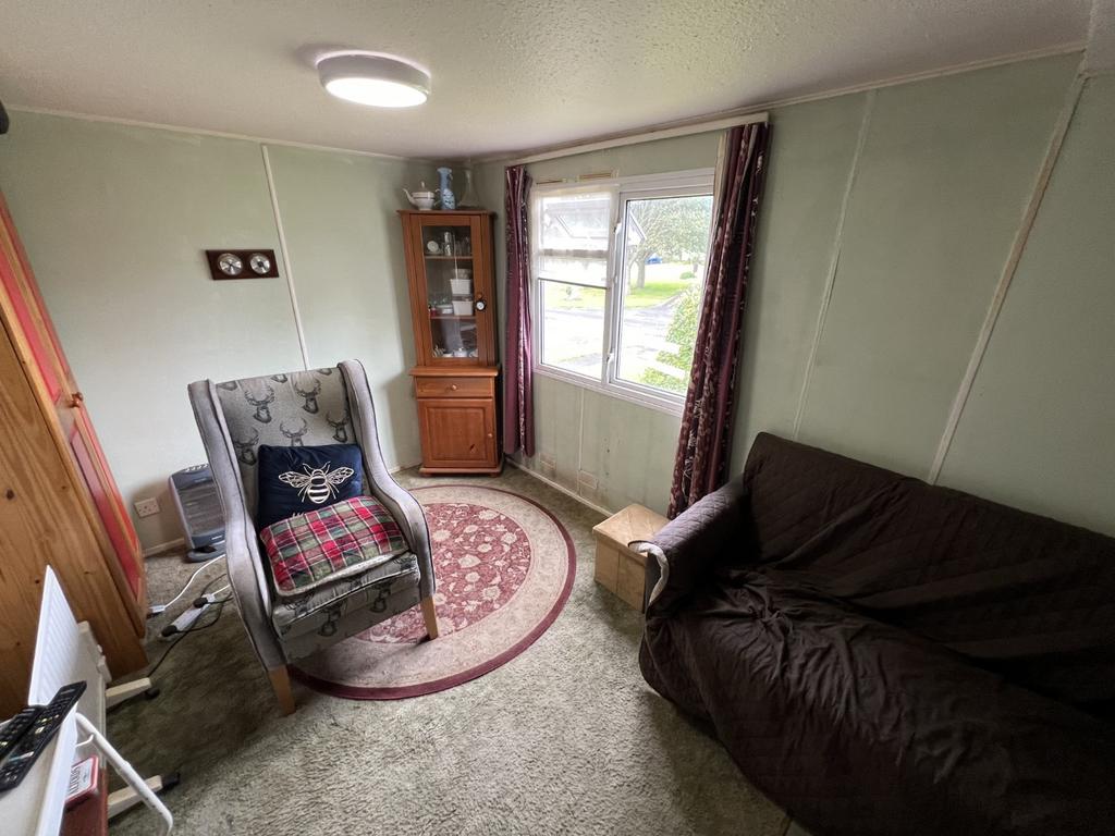 Front Double Bedroom 1/2nd Reception Room