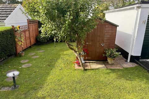 3 bedroom detached house for sale, Waterloo Road, Capel Hendre, Ammanford