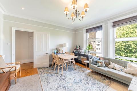 2 bedroom flat for sale, Thurlow Road, London, NW3