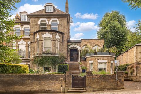 2 bedroom flat for sale, Thurlow Road, London, NW3