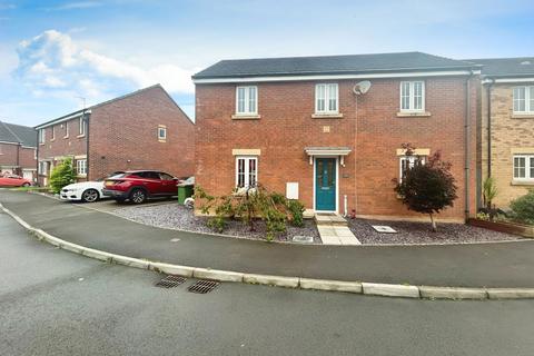 4 bedroom detached house for sale, Lonydd Glas, Pontyclun CF72