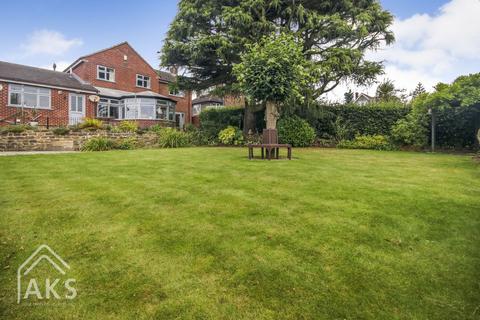 4 bedroom detached house for sale, Far Laund, Belper DE56