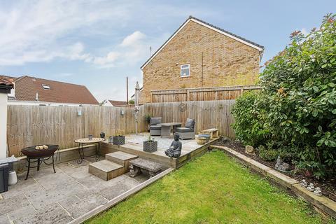 182 Bath Road, Longwell Green, Bristol, BS30 9DB