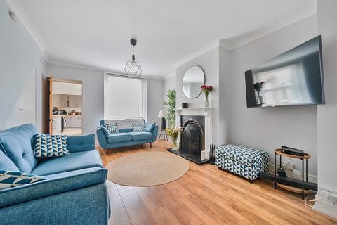 182 Bath Road, Longwell Green, Bristol, BS30 9DB