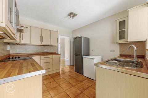 9 Montague Road, London, W7 3PG