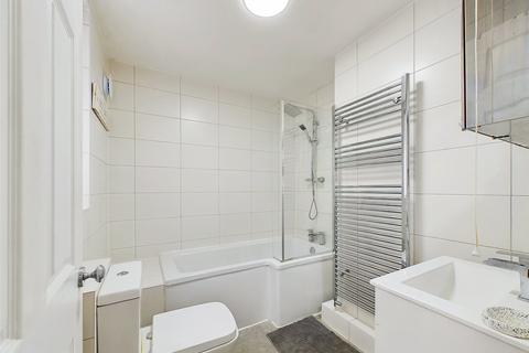 71 Checketts Lane, Worcester, WR3 7JW