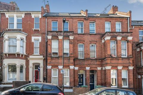 62b Gascony Avenue, London, NW6 4NE