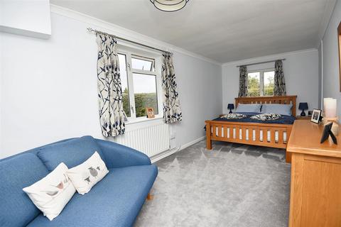 The Moorland Elm Hill, Motcombe, Shaftesbury, SP7 9HR