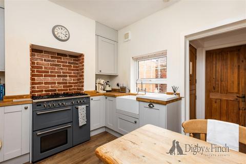 2 bedroom terraced house for sale, Station Terrace, Radcliffe-On-Trent, Nottingham