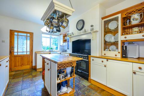 Glen Royd Bradford Road, East Ardsley, Wakefield, WF3 2DF