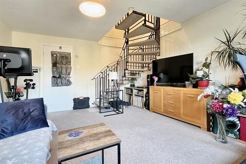 2 bedroom end of terrace house for sale, West End