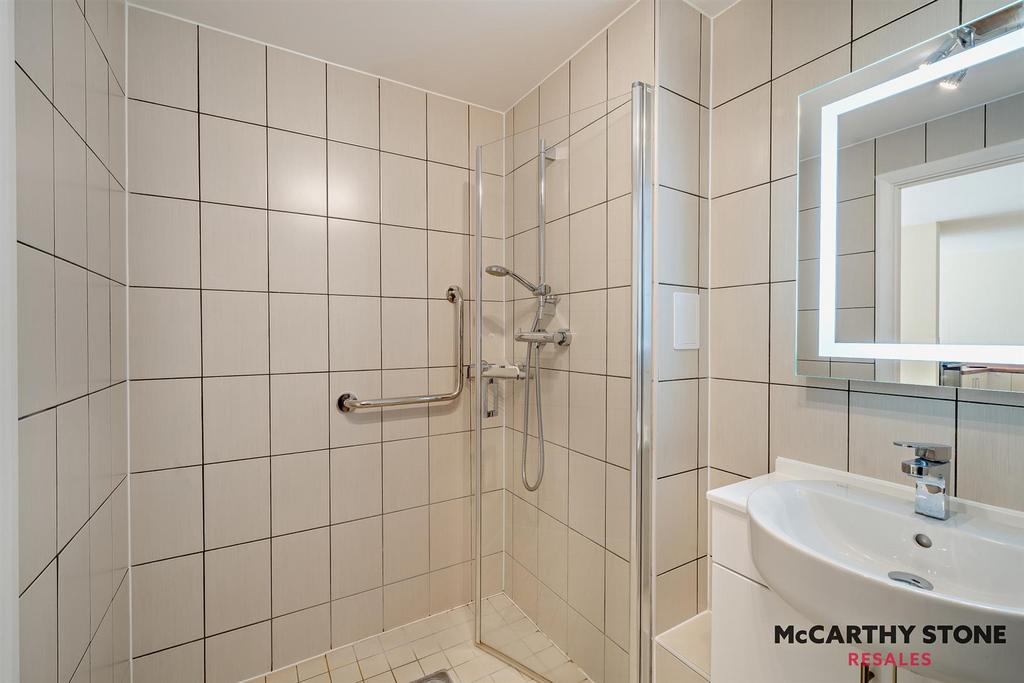 8617123-interior02-800.jpg